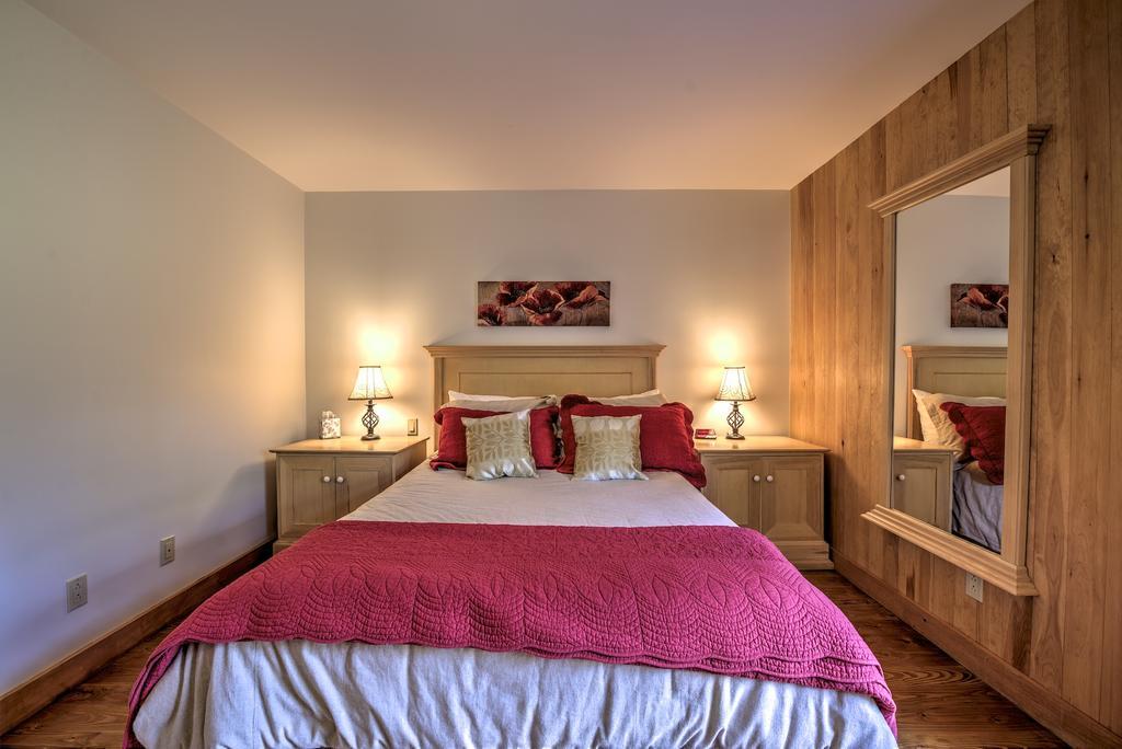 Hotel Le Grand R Saint-Donat-de-Montcalm Exterior foto